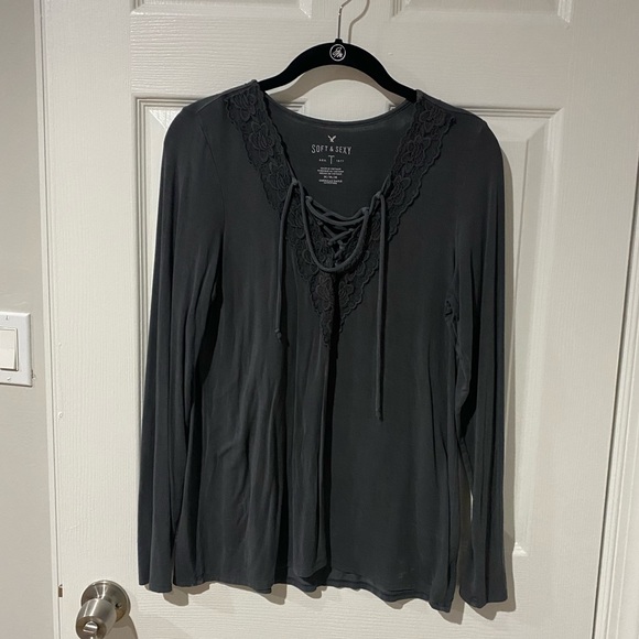 Haut Manches Longues American Eagle - Taille S Juniors, Couleur Ivoire, Occasion Très Bon état